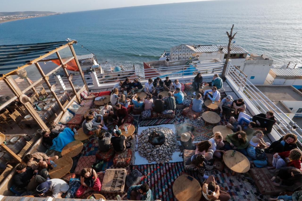 Locals Taghazout Surfcamp Hotel Exterior foto